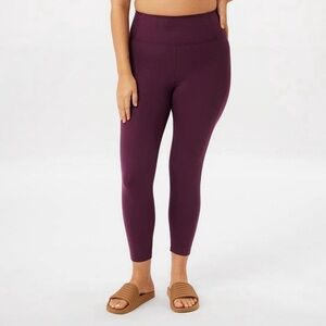 NWT Girlfriend Collective Compression Leggings in Plum